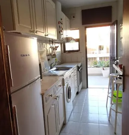 Apartment T1 Com Piscina - Mouramar I *
