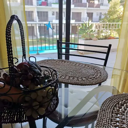 T1 Com Piscina - Mouramar I