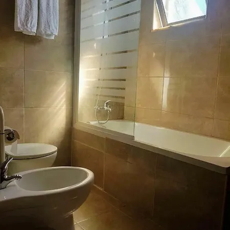 Apartment T1 Com Piscina - Mouramar I *