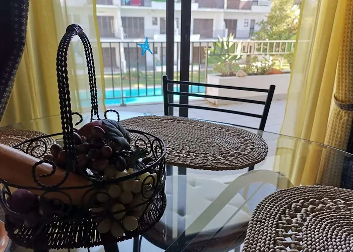 T1 Com Piscina - Mouramar I